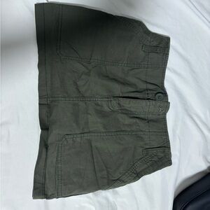 Green cargo skirt